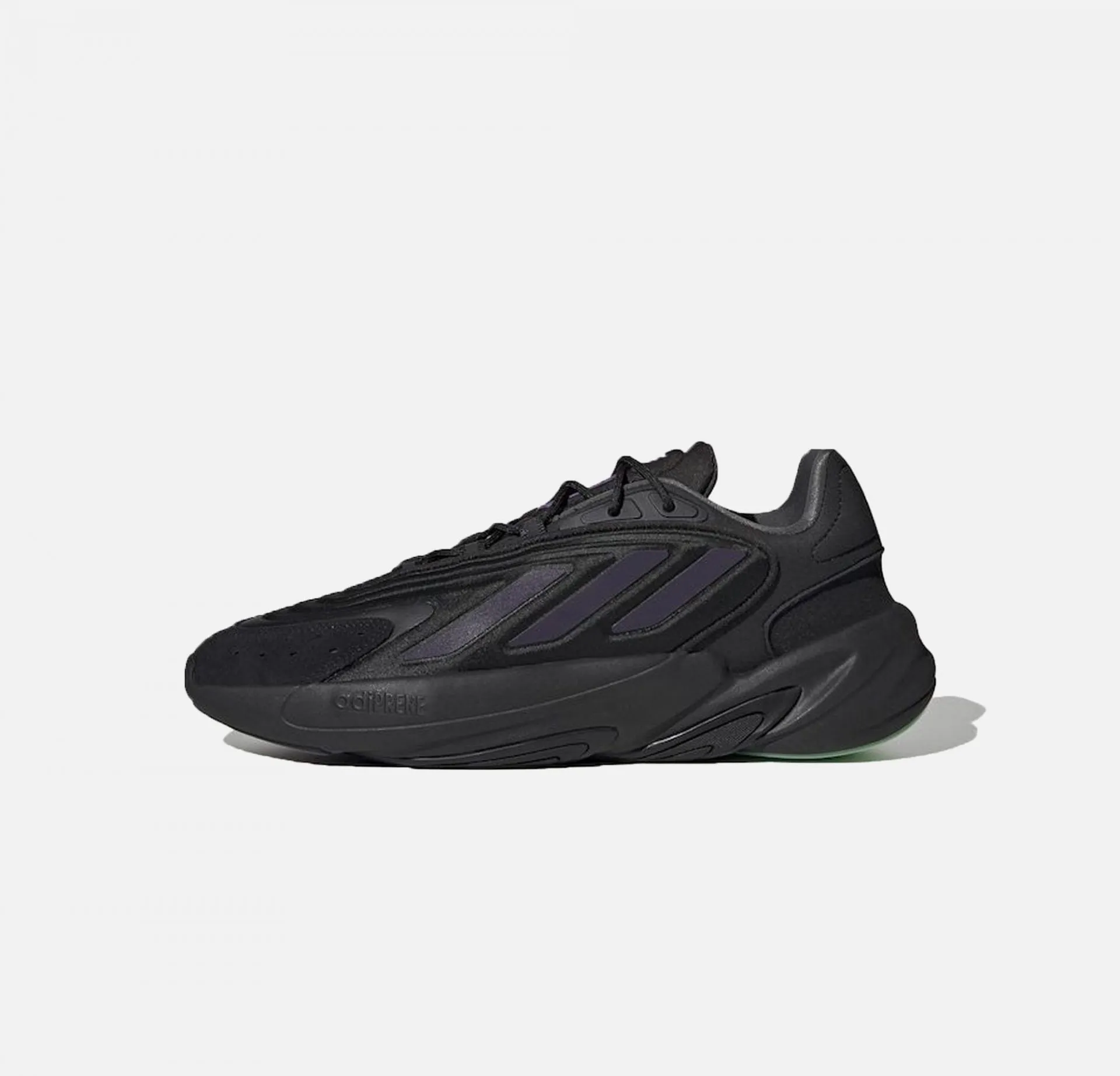 Adidas Originals | OZELIA  { CORE BLACK