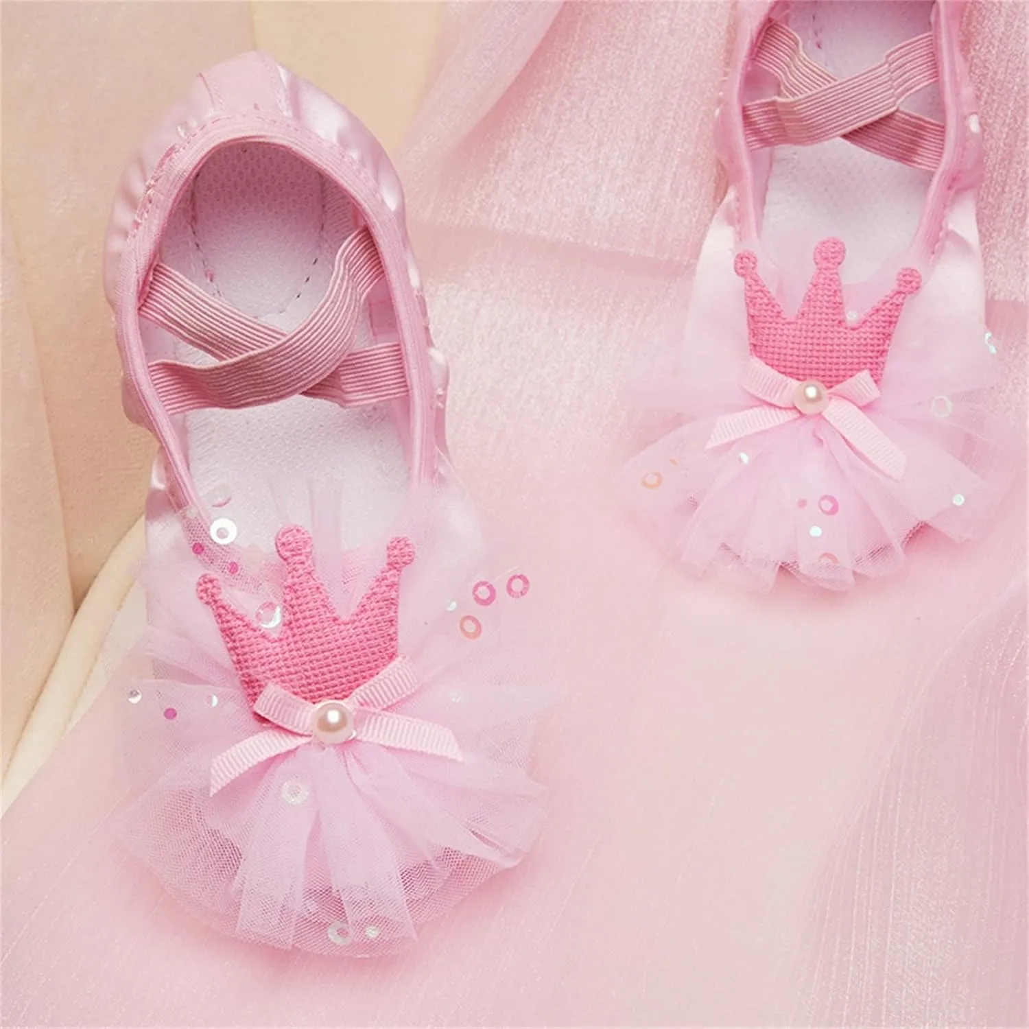Ballet Shoes for Girls Soft Leather Ballet Slippers Lace Flower Dance Yoga Shoes for Toddler Slip On Dress Shoes