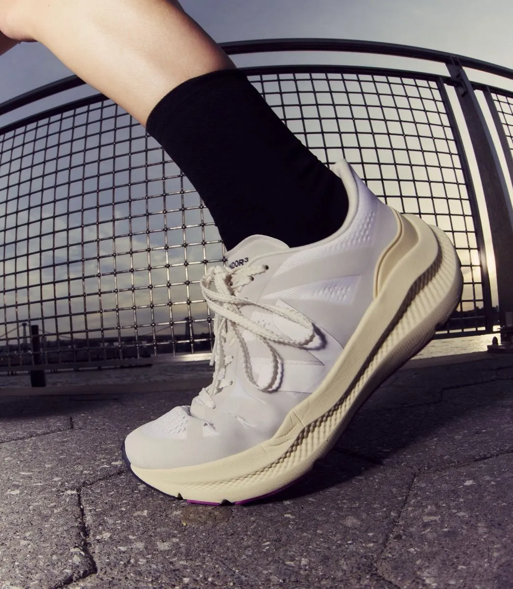 Condor 3 Engineered-Mesh Sneaker in Full White