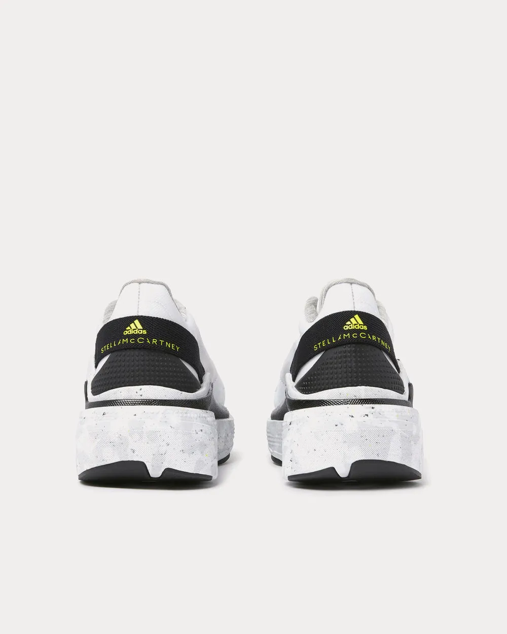 Earthlight White / Black / Yellow Running Shoes