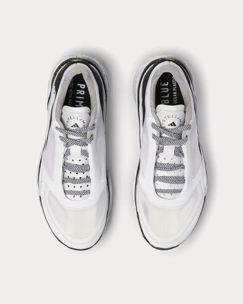 Earthlight White / Black / Yellow Running Shoes