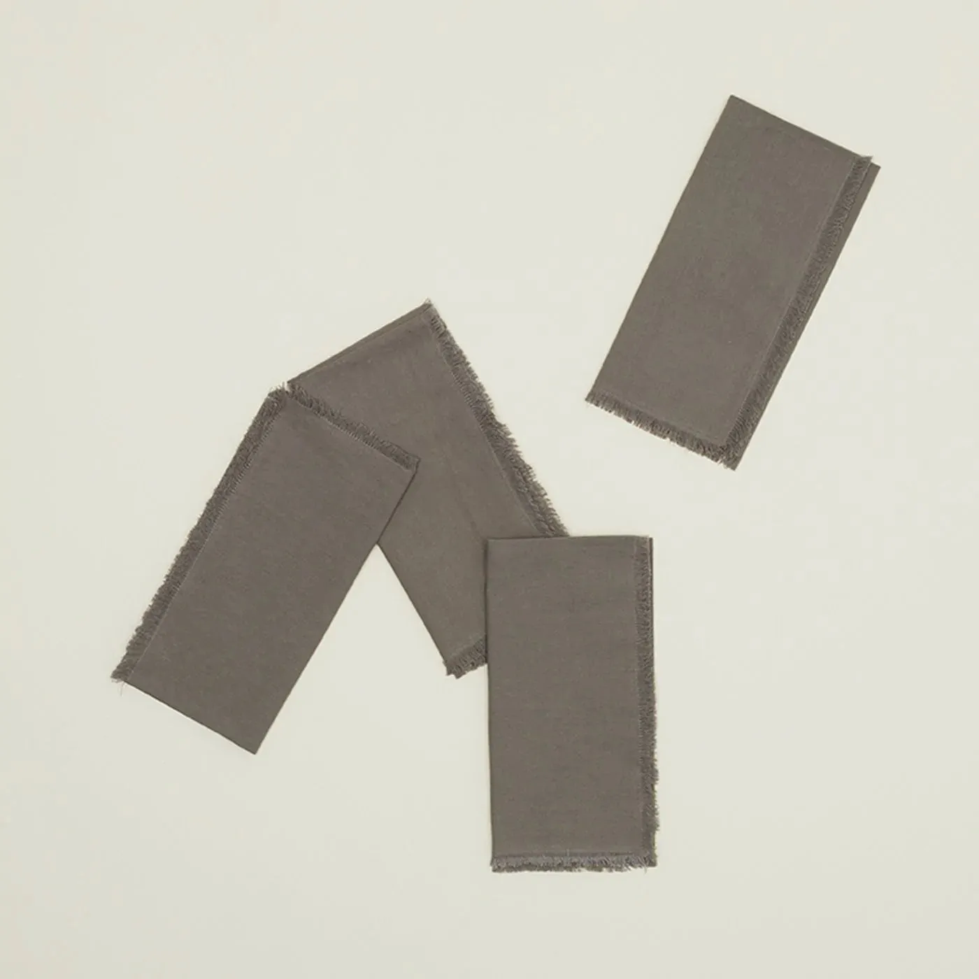 Essential Dinner Napkin Set of 4 (Dark Grey)
