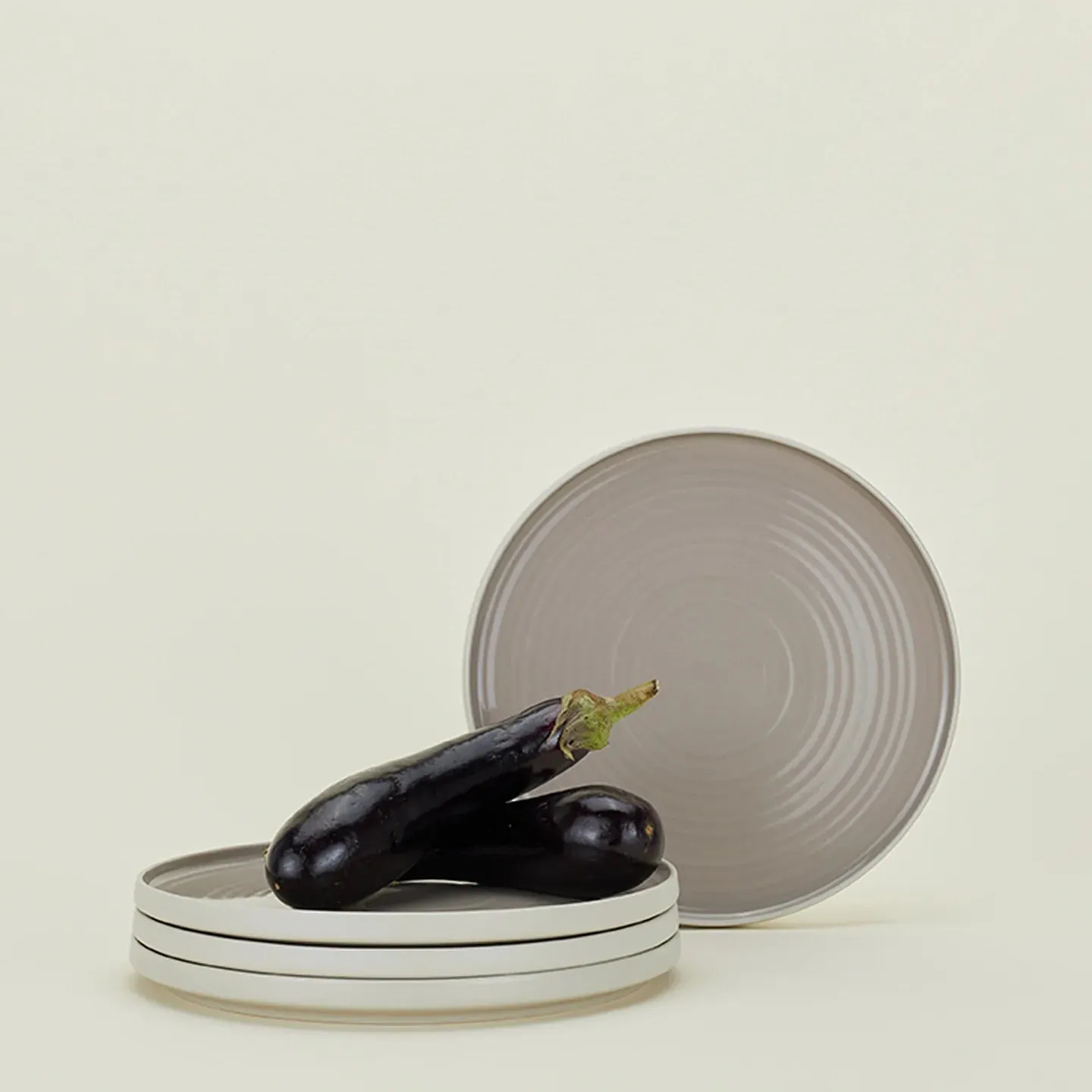 Essential Dinner Plate Set of 4 (Light Grey)