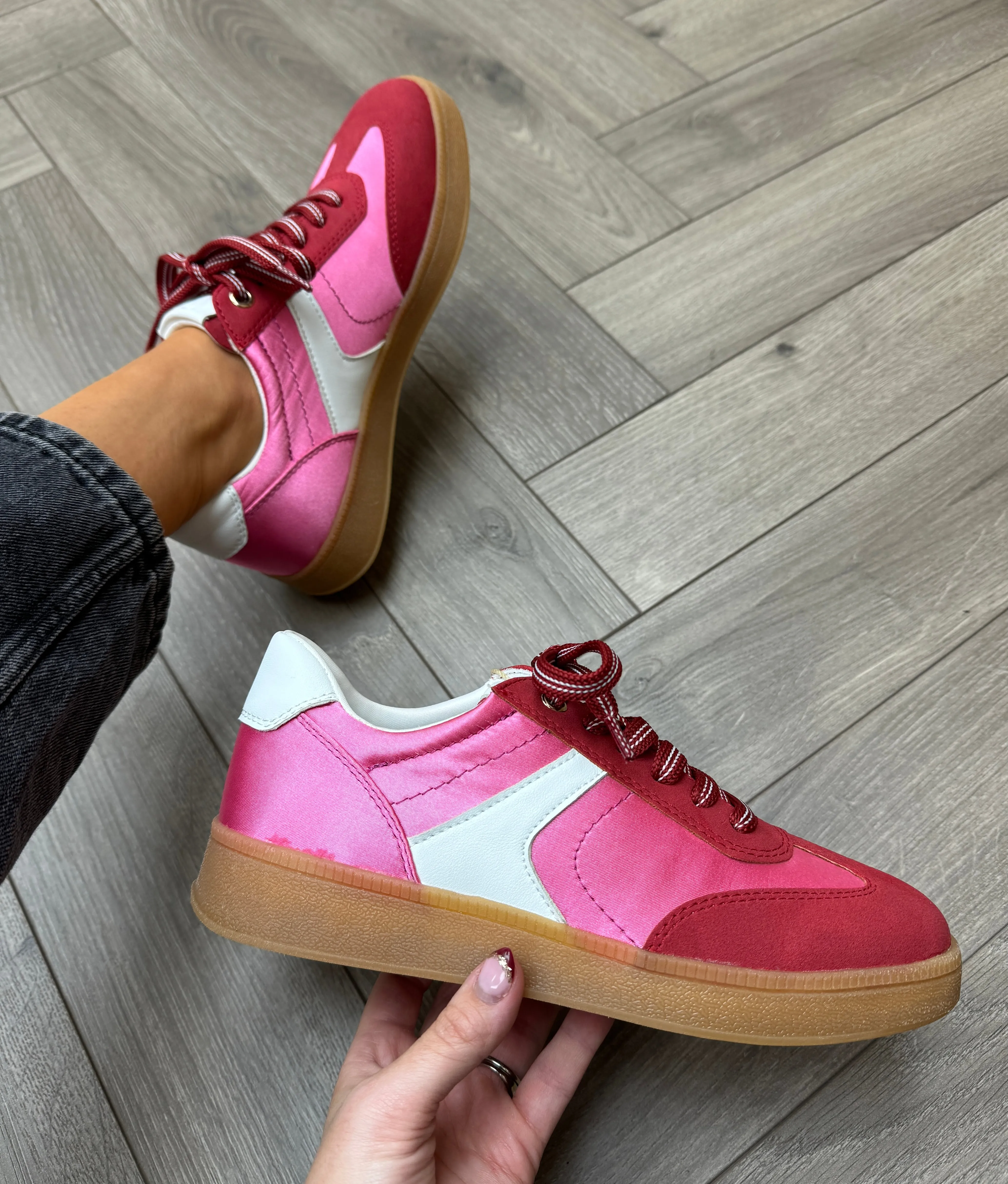 Marco Tozzi (SS25) Gum Sole Lace Up Trainer 23741 - Raspberry Comb (MT1)