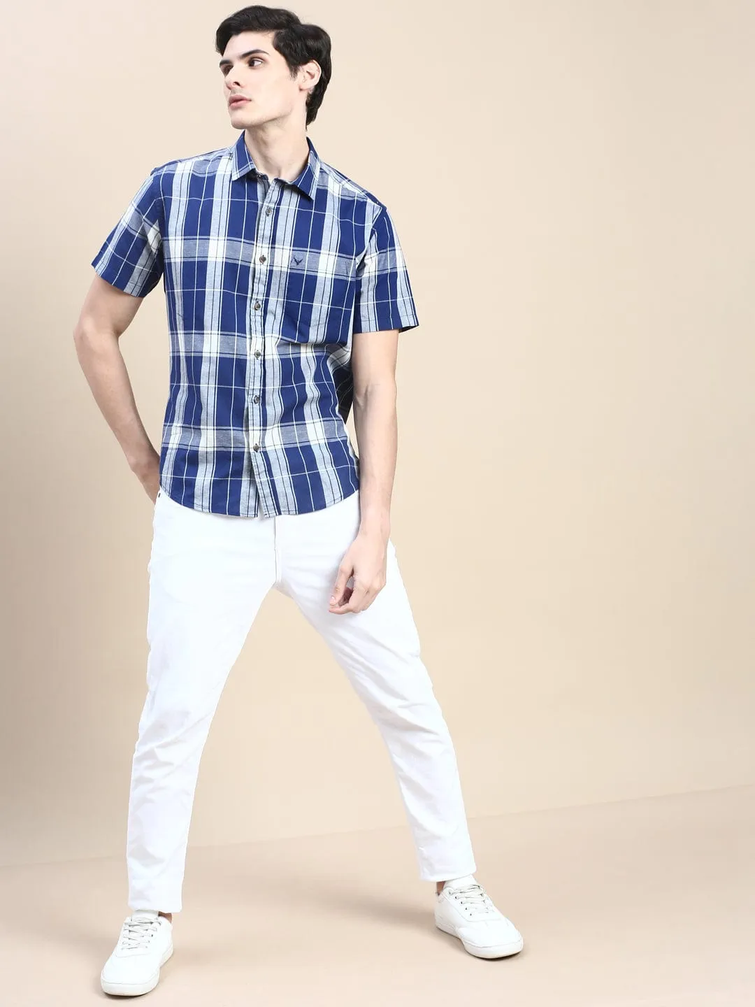 Men Blue Standard Slim Fit Tartan Checked Cotton Casual Shirt