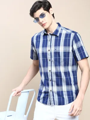 Men Blue Standard Slim Fit Tartan Checked Cotton Casual Shirt