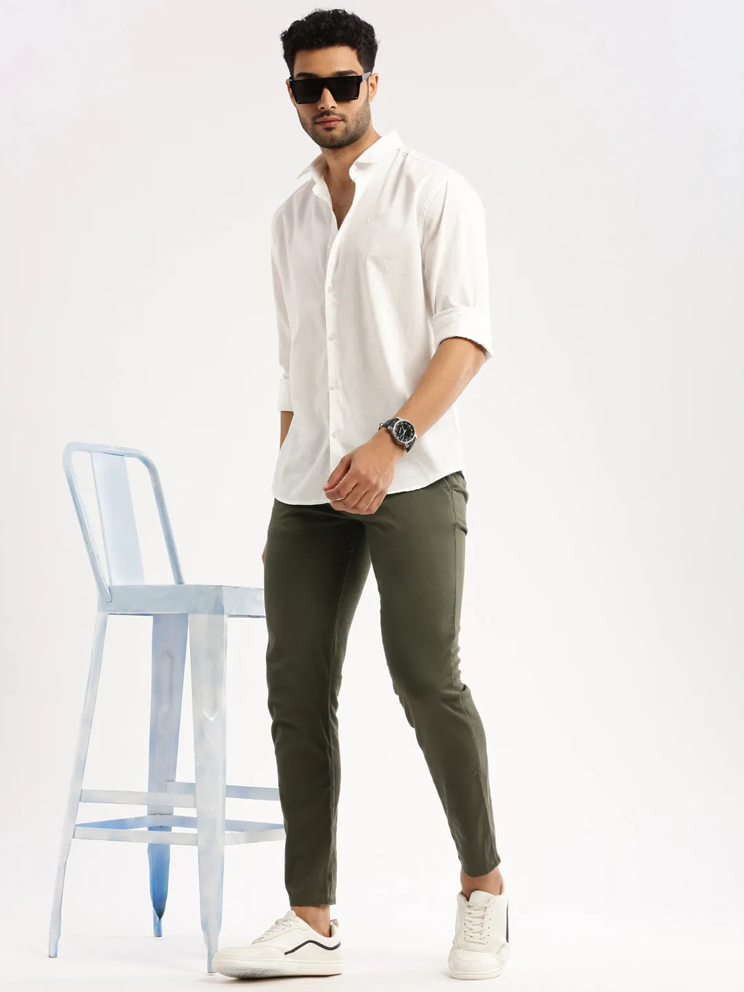 Men White Slim Fit Long Sleeves Cotton Casual Shirt