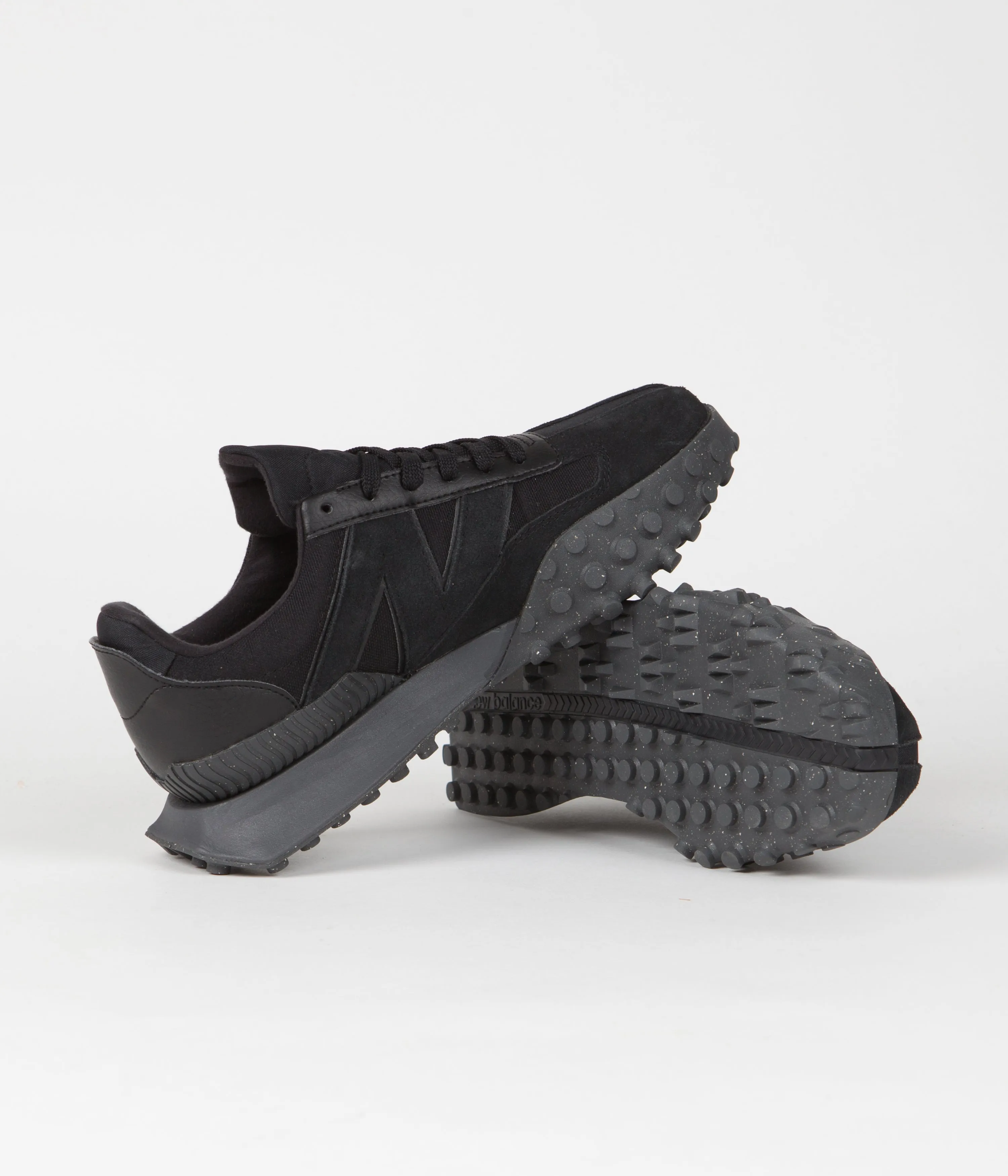 New Balance XC-72 Shoes - Black / Black
