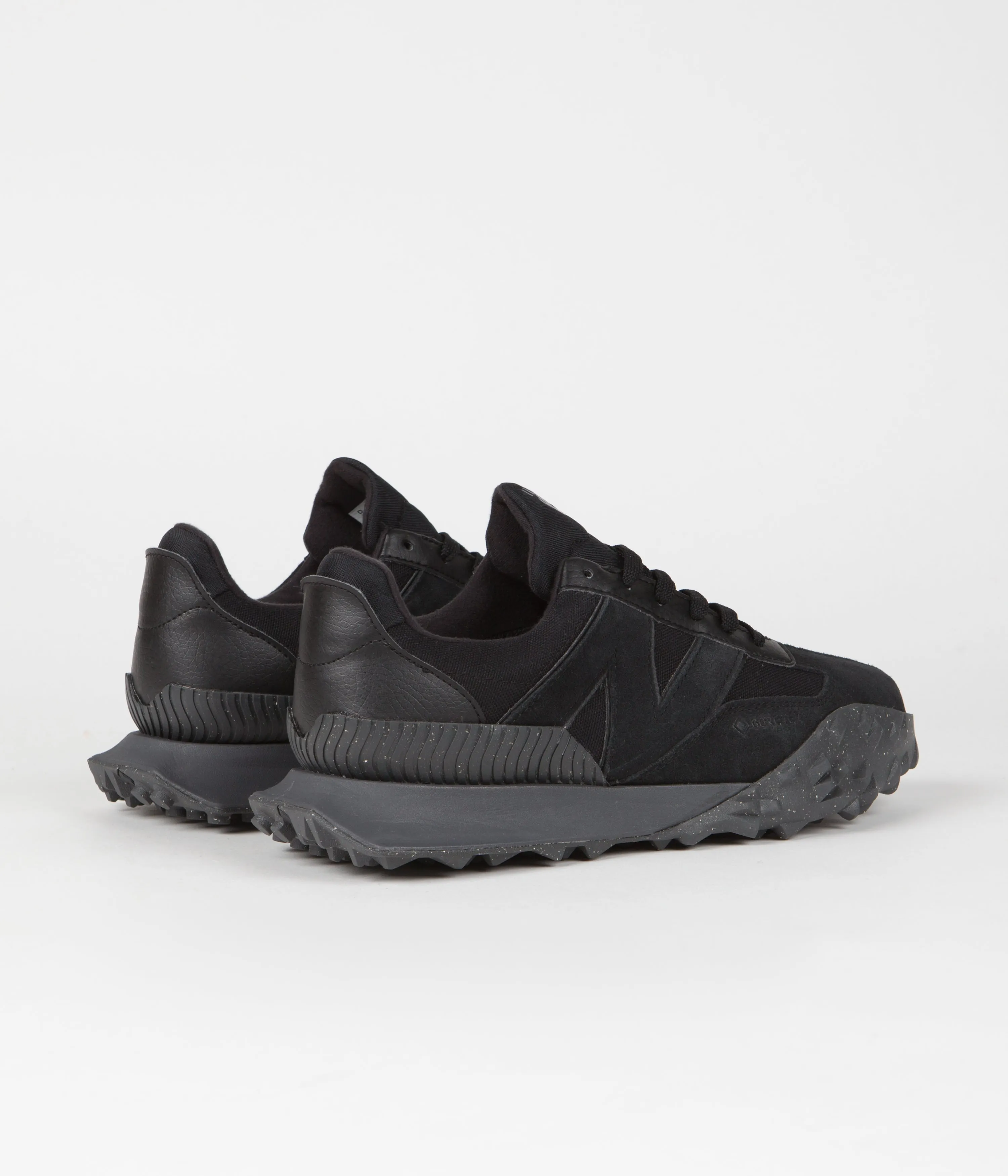 New Balance XC-72 Shoes - Black / Black