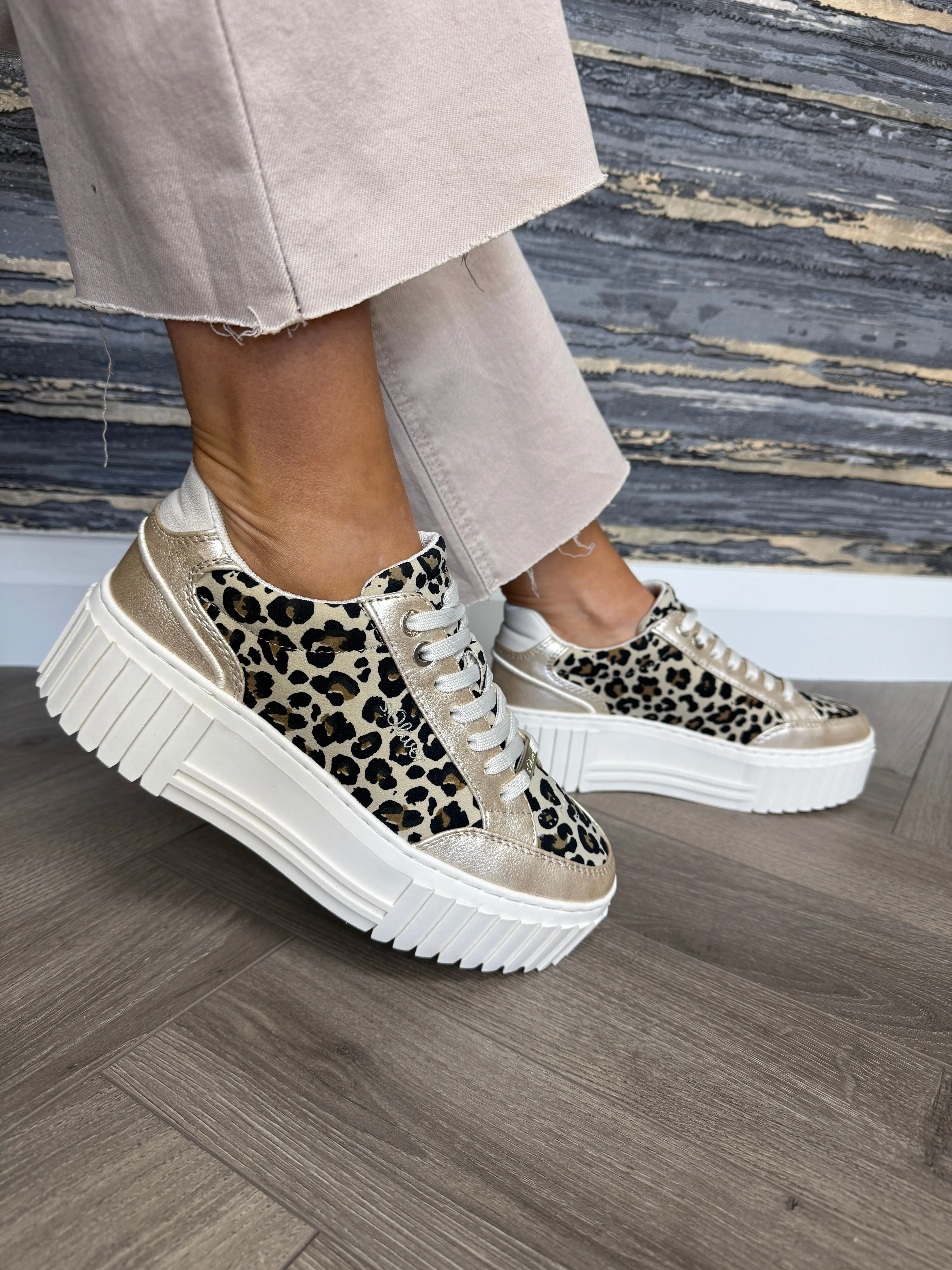 S.Oliver (S38) Platform Trainer with Metallic and Leopard Inserts 23662 - Leopard Comb