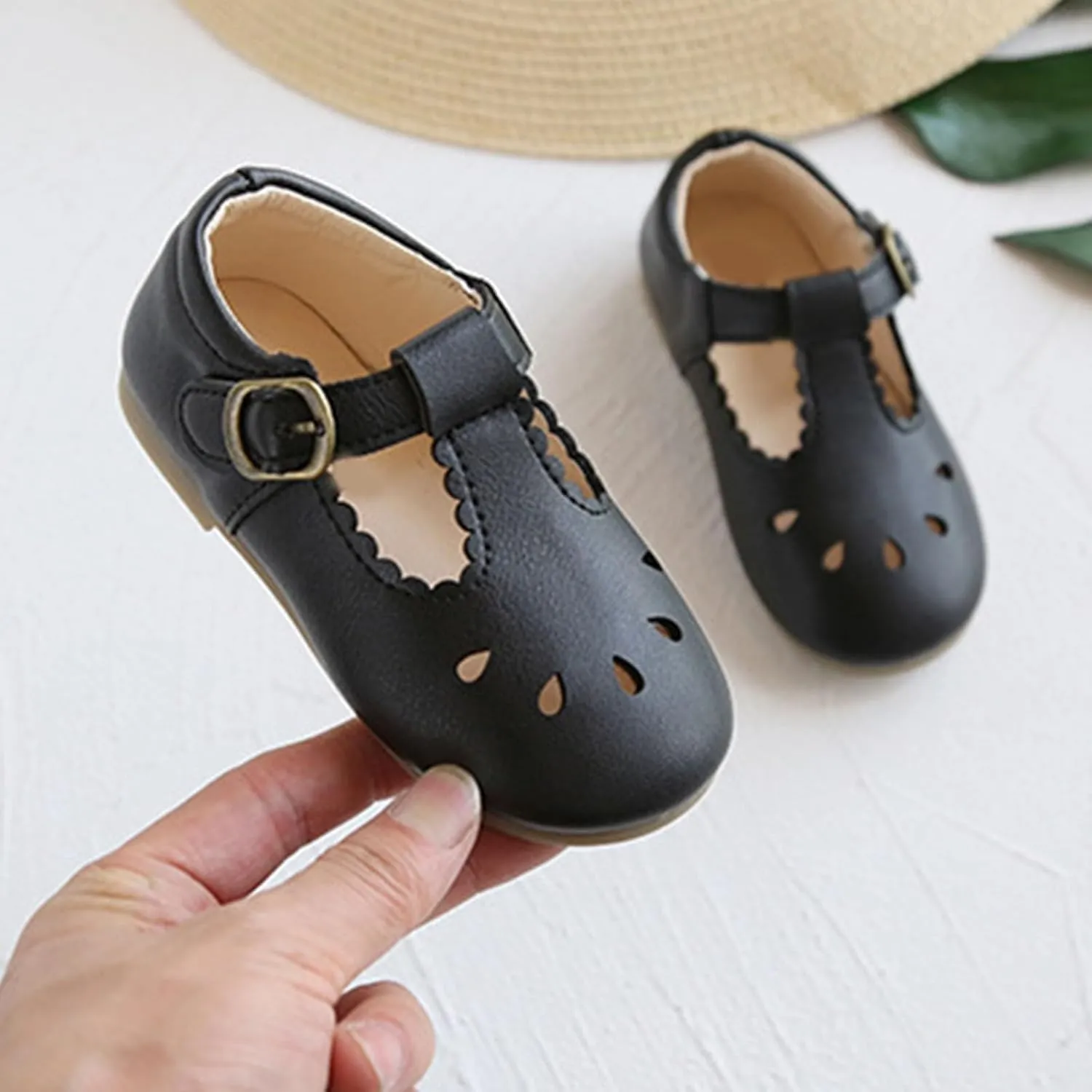 Toddler Girl T Strap Mary Jane Dress Shoes, Little Girl Closed Toe Hollow Buckle School niform Walking Shoes