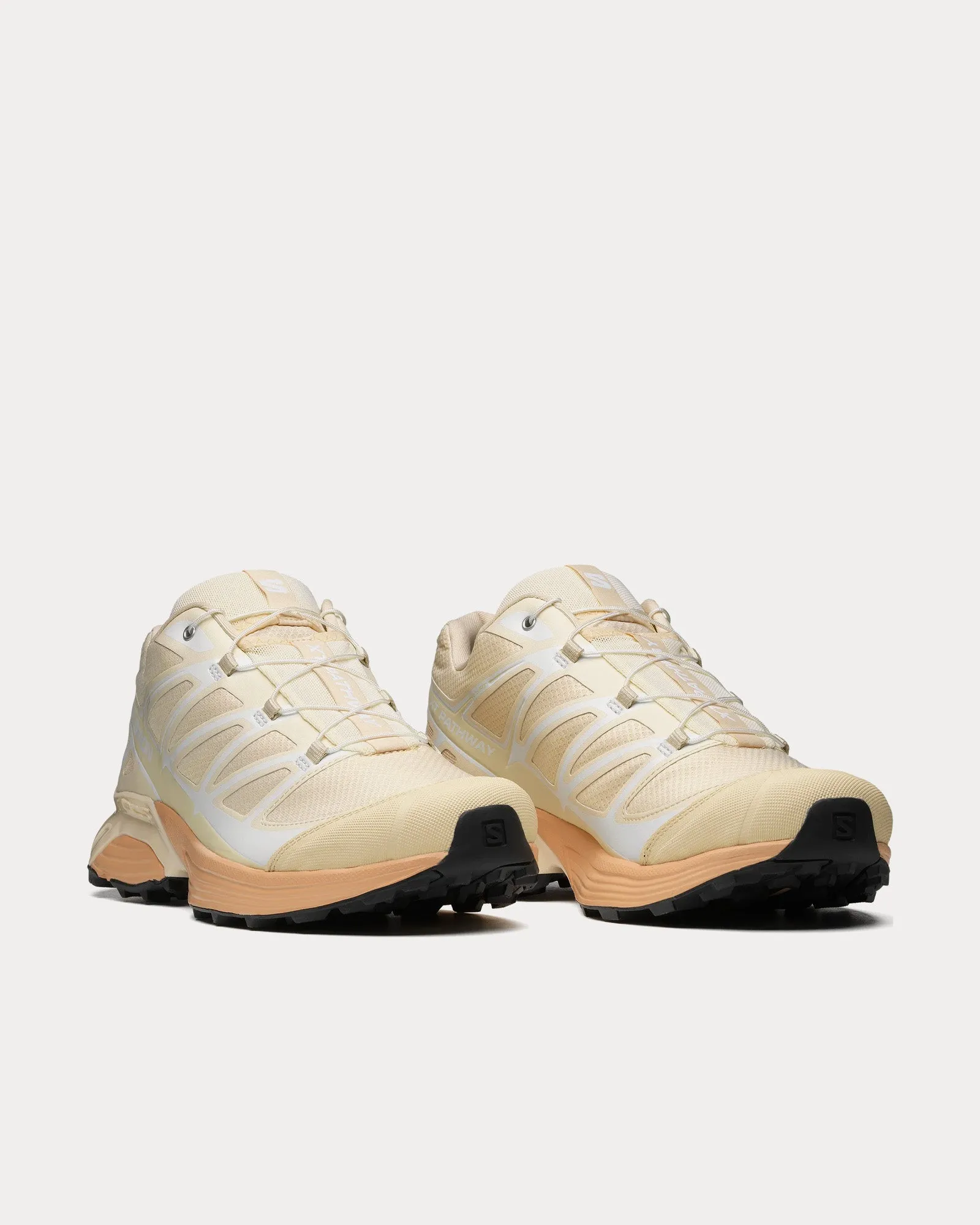 XT-Pathway Bleached Sand / Hazelnut / White Low Top Sneakers